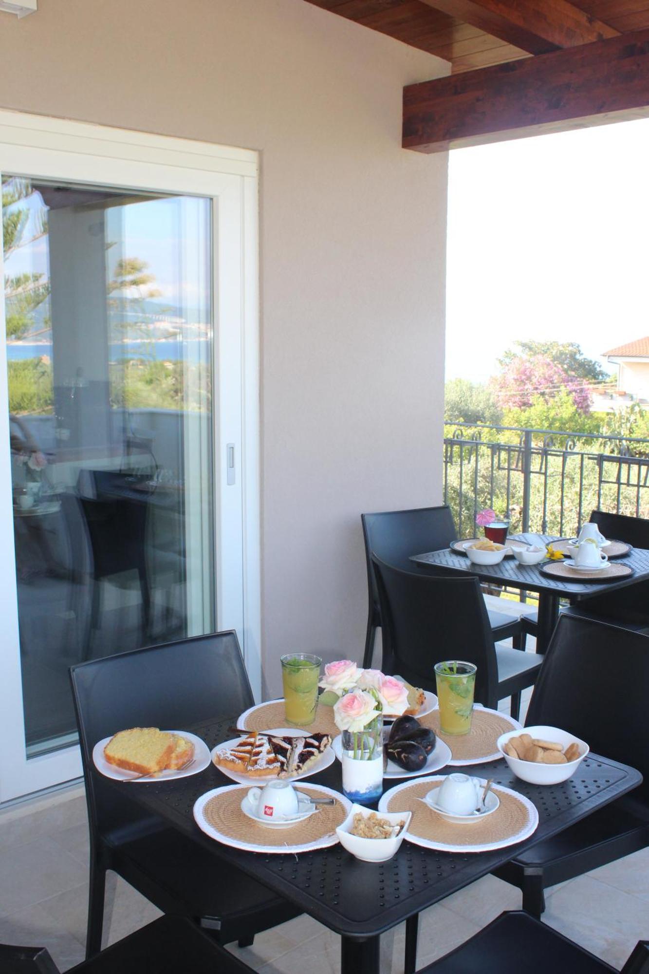 Bed and Breakfast Residenza Anna Calabria Briatico Exterior foto
